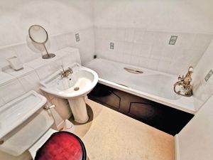 Photo 3- click for photo gallery